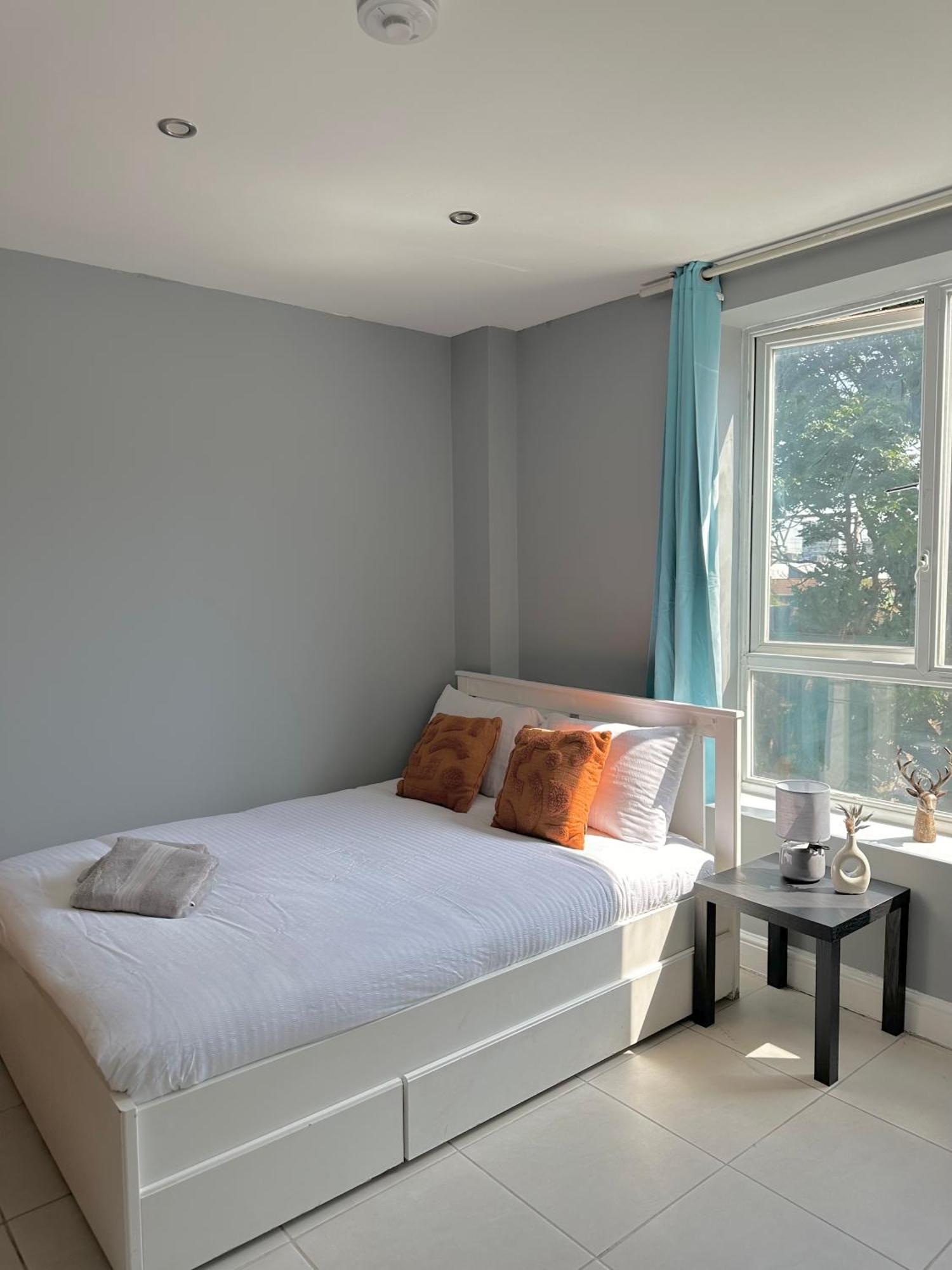 Luxury Private Room In Central Лондон Екстер'єр фото