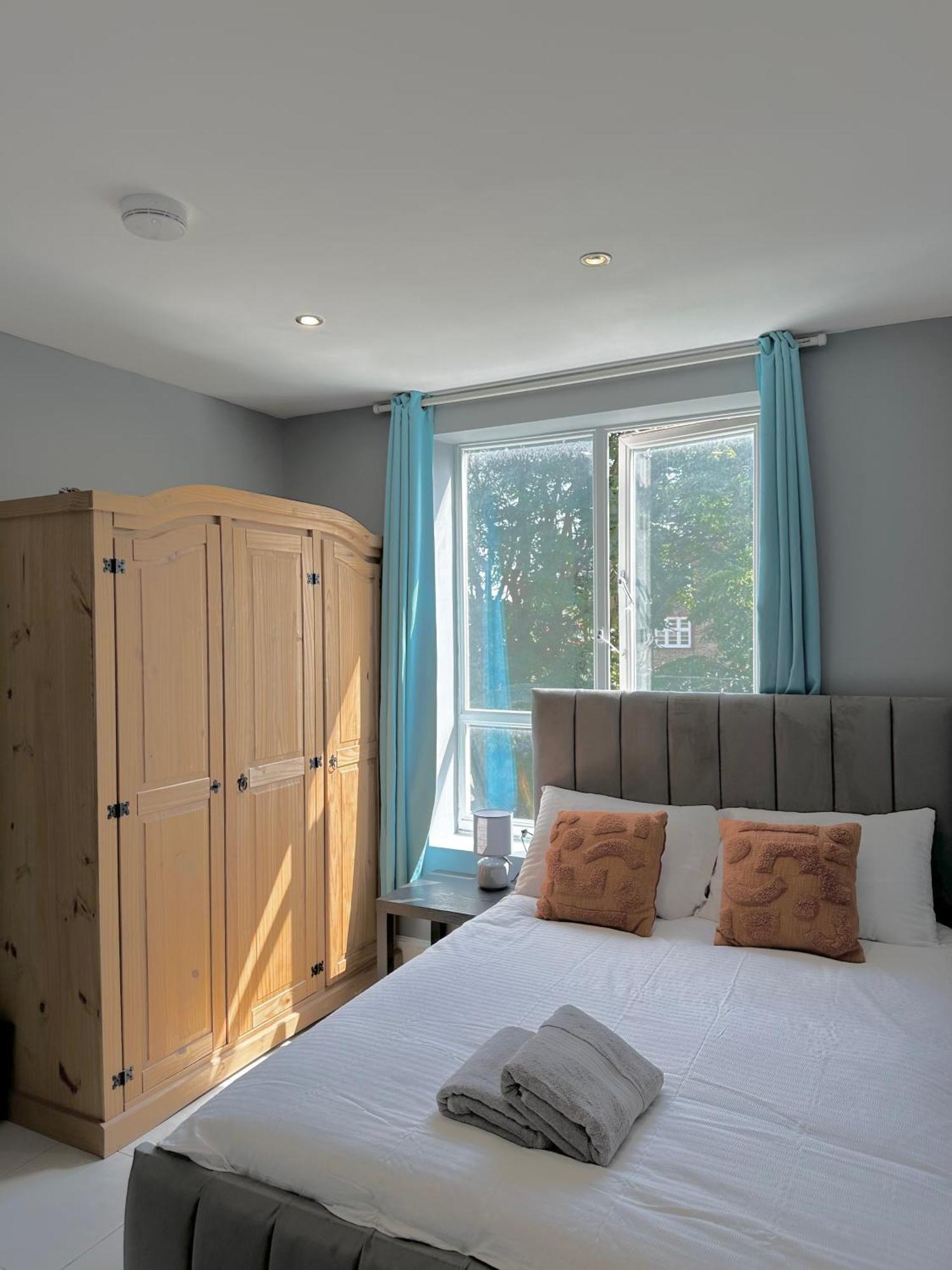 Luxury Private Room In Central Лондон Екстер'єр фото