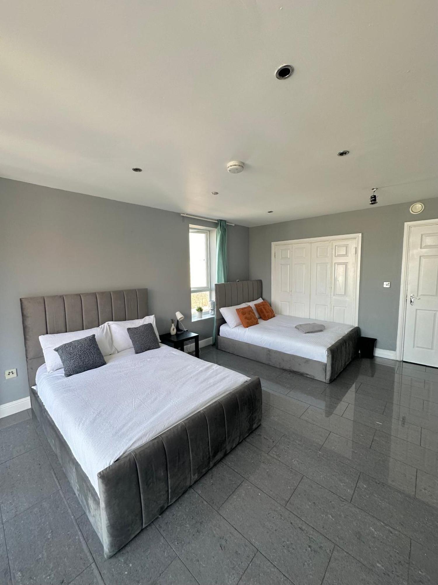 Luxury Private Room In Central Лондон Екстер'єр фото